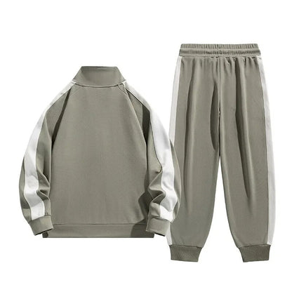 The Athleisure Set - Preston Peak